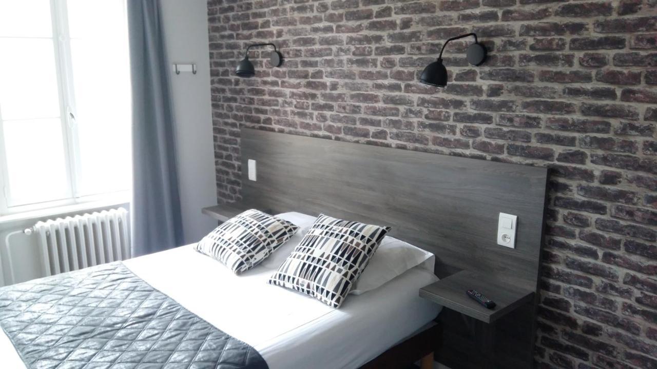 Hotel Le CARNOT à Die Extérieur photo