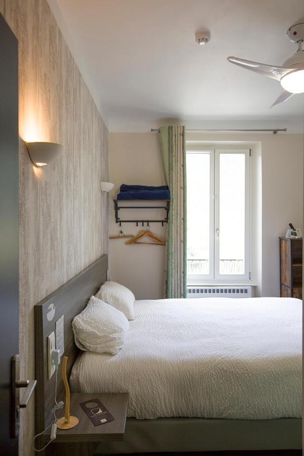 Hotel Le CARNOT à Die Extérieur photo