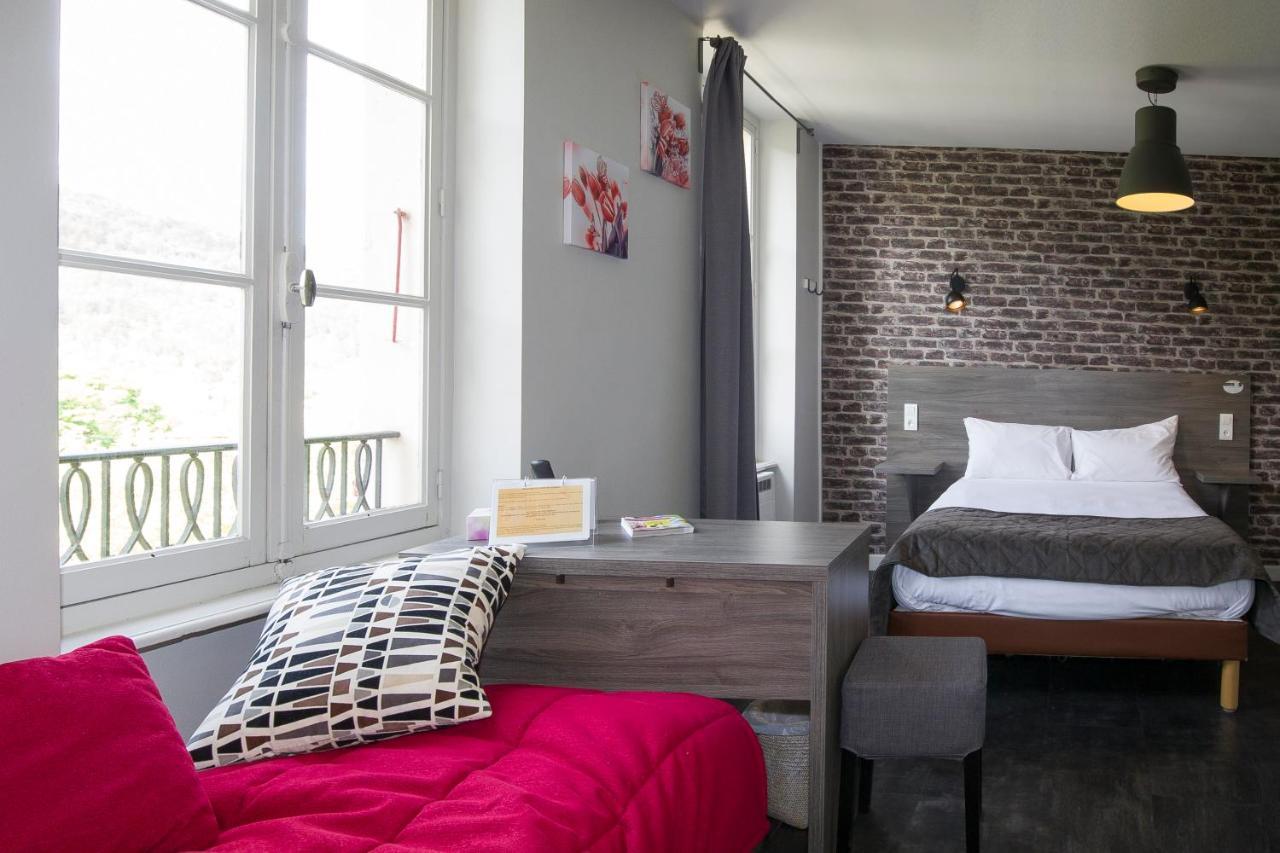 Hotel Le CARNOT à Die Extérieur photo